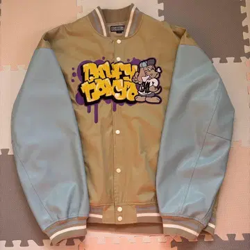 GALFY/갈피 완완 낙서 바시티 자켓