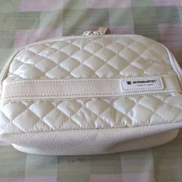 아티잔 앤 아티스트 퀼팅 메이크업 파우치