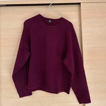 새상품급 유니클로 여성용 니트 2세트