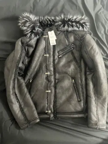 [ FUGA ] 퍼 달린 무스탕 N2B 자켓