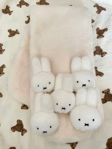 merryjenny 복슬복슬 miffy 티펫 머플러 미피