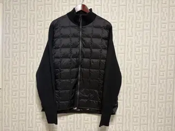 블랙 다운 자켓 하이넥
