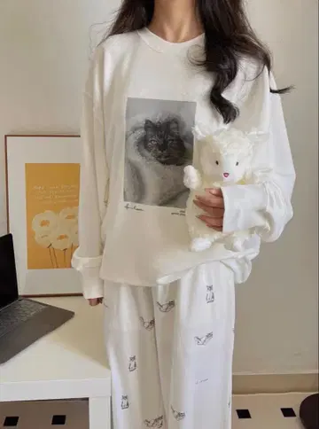 젤라또피케 Kotoka Izumi 고양이 패턴 상하의 세트 고양이 프린트