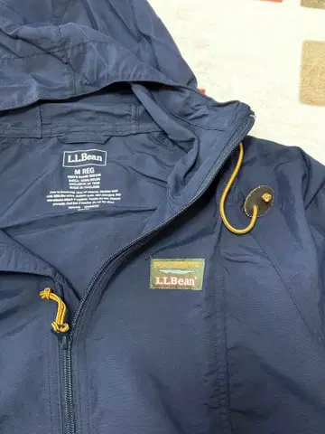 LLBean 네이비 마운틴 파카 M 사이즈