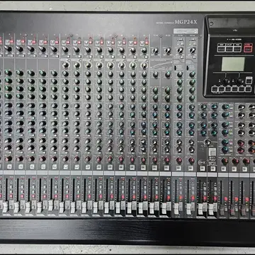 야마하(YAMAHA) MGP24X 중고 아날로그 믹싱 콘솔 | 브랜드 중고거래