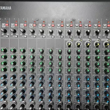 야마하(YAMAHA) MGP24X 중고 아날로그 믹싱 콘솔 | 브랜드 중고거래