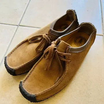 클락스 왈라비 UK4.5 23.5~24.0