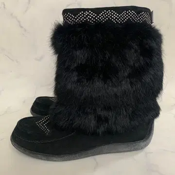 MUKS 블랙 퍼 어그 부츠 37