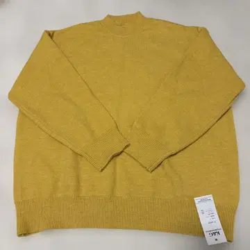 K&G INTERNATIONAL 머스타드 니트 스웨터 F 사이즈