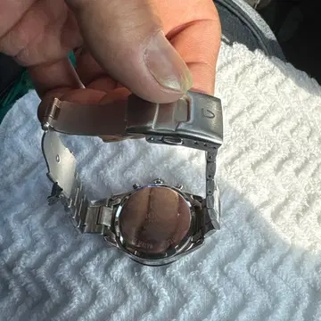 실버 스테인리스 시계 태키미터 부착