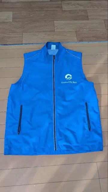 오사카 엑스포 버스 스태프 유니폼 베스트