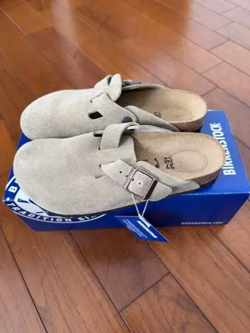 BIRKENSTOCK 보스턴 스웨이드 가죽 토프 37