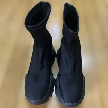 블랙 하이컷 부츠 통굽 부츠 블랙