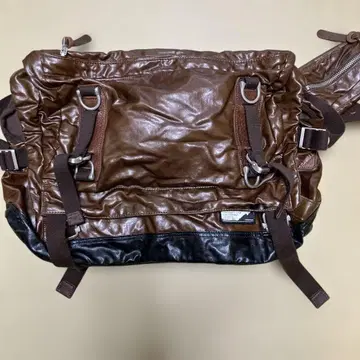 MASTER PIECE 숄더백