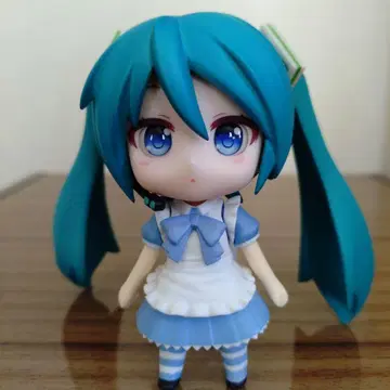 하츠네 미쿠 넨도로이드 메이드ver