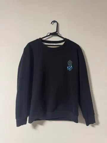 레어셀 rehacer : 웜 보아 맨투맨 티셔츠