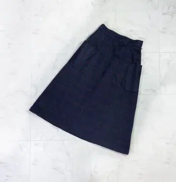 저널 스탠다드 리룸 체크 무늬 플레어 스커트 네이비 38*LD298