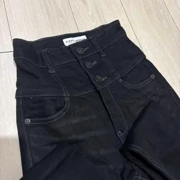 EMODA 스키니 팬츠 xs