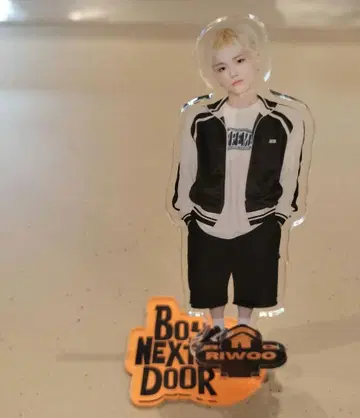 리우 AND 아크릴 스탠드