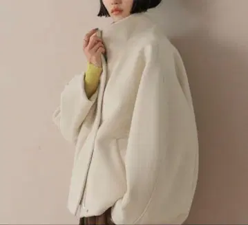 울리 테크 스탠드 블루종 로리즈팜 미사용 새상품 이번 시즌 신상