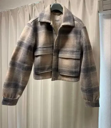 Abercrombie & Fitch 체크 무늬 자켓 XS
