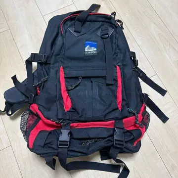 CLIMBING 블랙/레드 백팩