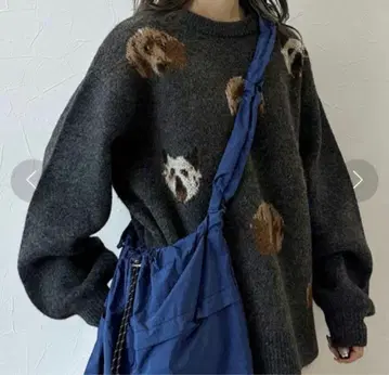 개 무늬 그레이 긴팔 니트 니코앤드