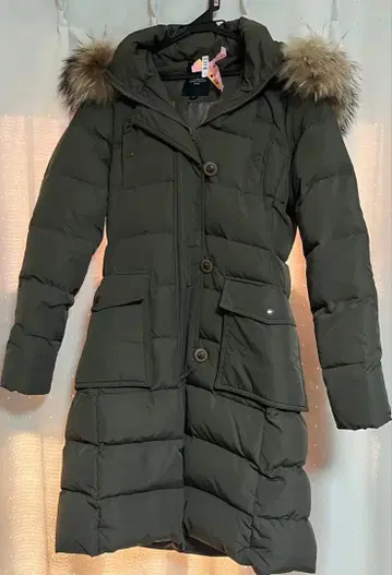 RAUL DATH 올리브 그린 다운 자켓 40