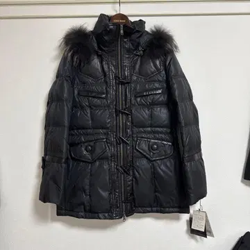 VIVA PRESTO 블랙 다운 자켓 40