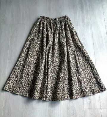 BIRTHDAY BASH 레오파드 무늬 플레어 롱 스커트