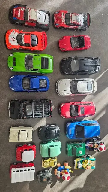 미니카 세트 약 22대 마리오 캐릭터 포함