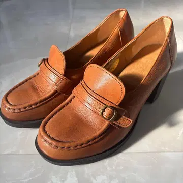 키다리 아저씨 로퍼 중간 힐