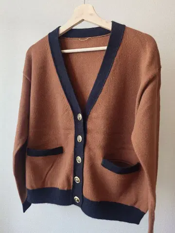 라빠르망 캐시미어 V넥 가디건