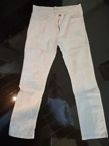 VISARUNO 화이트 스트레이트 데님