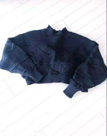 LAVANDA 라바다 우노 미사코 오픈백 패턴 니트 블랙 F