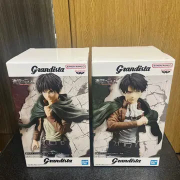 진격의 거인 엘렌 리바이 그란디스타 피규어