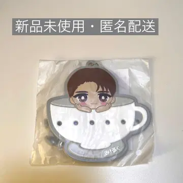 [미사용 새상품] 비비드 커스터마이즈 키링 야마나카 유타로