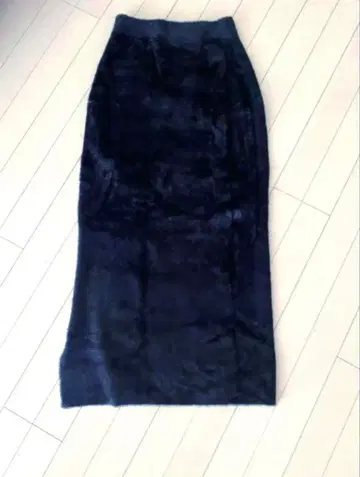 LAVANDA 라바다 우노 미사코 샤기 니트 스커트 블랙 F