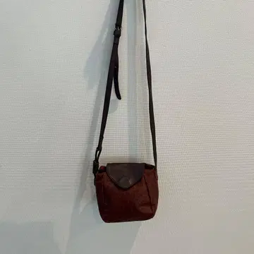 브라운 가죽 숄더백 구제 의류 빈티지