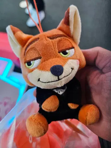 주토피아2 꼬깃꼬깃 팻탄 마스코트 닉 턱시도