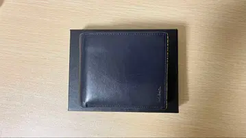 Paul Smith 네이비 이단 접이식 지갑