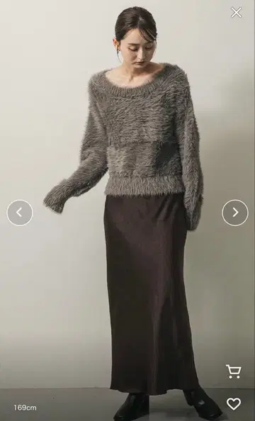 SENSE OF PLACE 새틴 아이라인 스커트