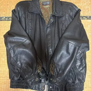 [ 90s ] NESTOR 블랙 가죽 자켓
