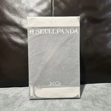XG 스컬 팬더 라브브 POPMART SKULLPANDA 일본 한정판