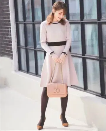 새상품급 tocco 트코 소매 리본 바이컬러 니트 스트레치 원피스 M