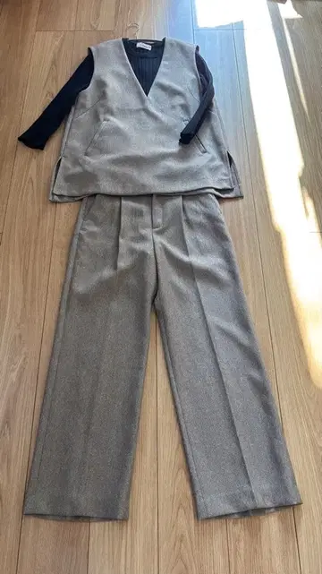 그린 레이블 릴랙싱 셋업 M 사이즈 미 실루엣