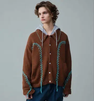 soerte x camphor wood / 핸드 스티치 웨스턴 니트