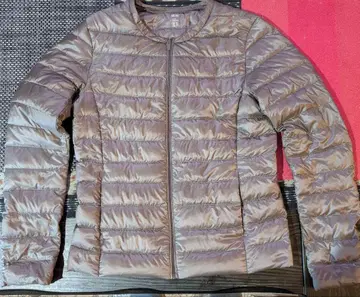 [ 거의 사용감 없음 ] UNIQLO 울트라 라이트 다운 이너 다운 M