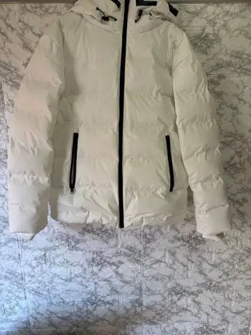 WALKWIND 후드 부착 화이트 다운 자켓