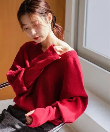 Kastane 멜란지 롱 리브 니트 레드